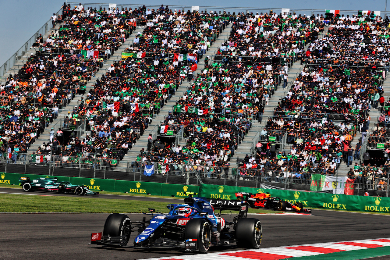GP CITTA DEL MESSICO, Esteban Ocon (FRA) Alpine F1 Team A521.
07.11.2021. Formula 1 World Championship, Rd 18, Mexican Grand Prix, Mexico City, Mexico, Gara Day.
- www.xpbimages.com, EMail: requests@xpbimages.com © Copyright: Batchelor / XPB Images