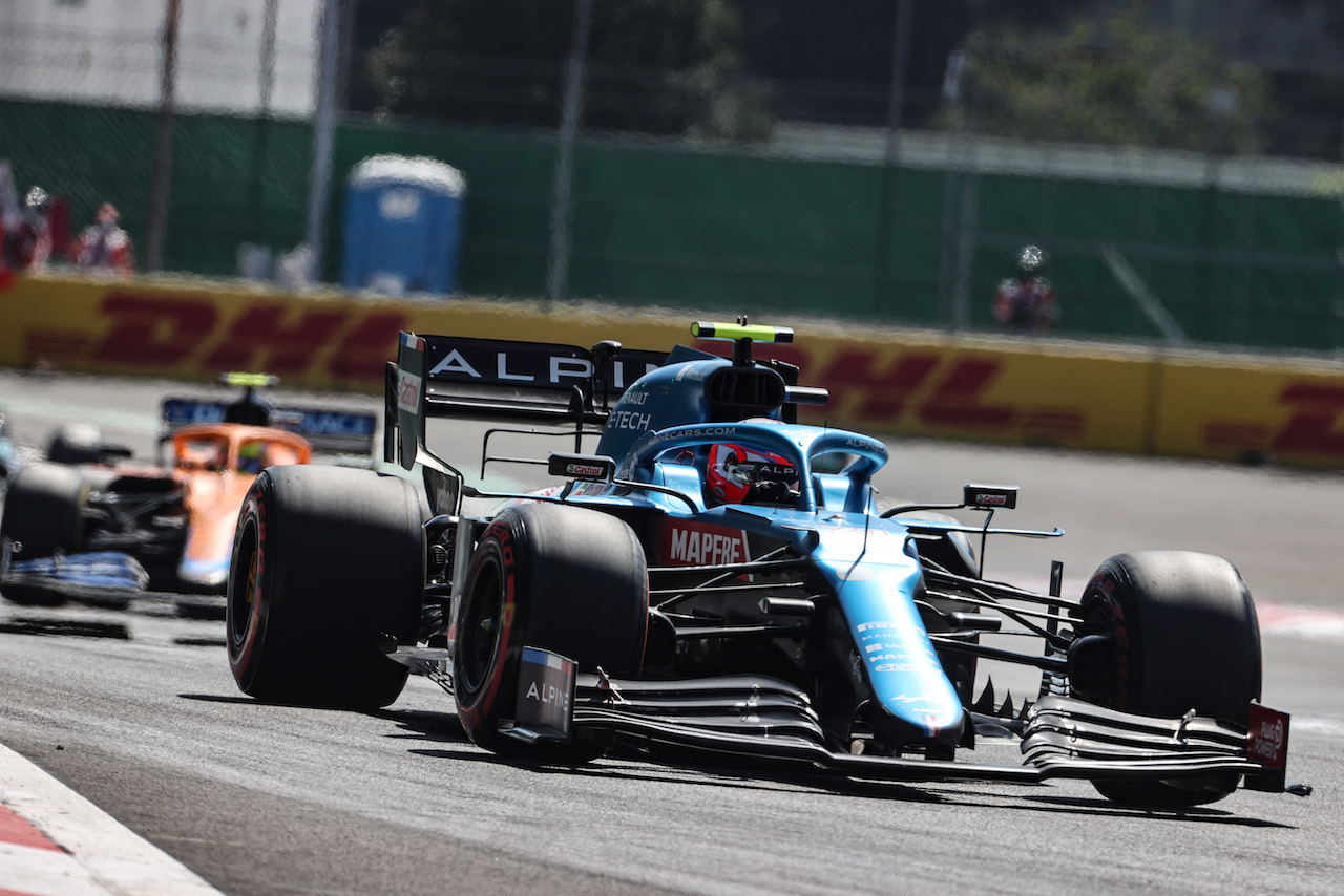 GP CITTA DEL MESSICO, Esteban Ocon (FRA) Alpine F1 Team A521.
07.11.2021. Formula 1 World Championship, Rd 18, Mexican Grand Prix, Mexico City, Mexico, Gara Day.
- www.xpbimages.com, EMail: requests@xpbimages.com © Copyright: Charniaux / XPB Images