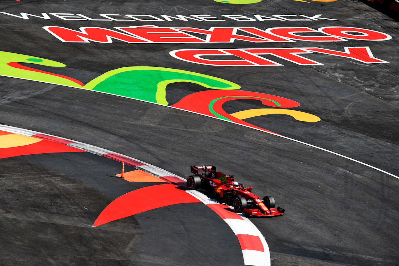 GP CITTA DEL MESSICO, Charles Leclerc (MON) Ferrari SF-21.
07.11.2021. Formula 1 World Championship, Rd 18, Mexican Grand Prix, Mexico City, Mexico, Gara Day.
- www.xpbimages.com, EMail: requests@xpbimages.com © Copyright: Carrezevoli / XPB Images