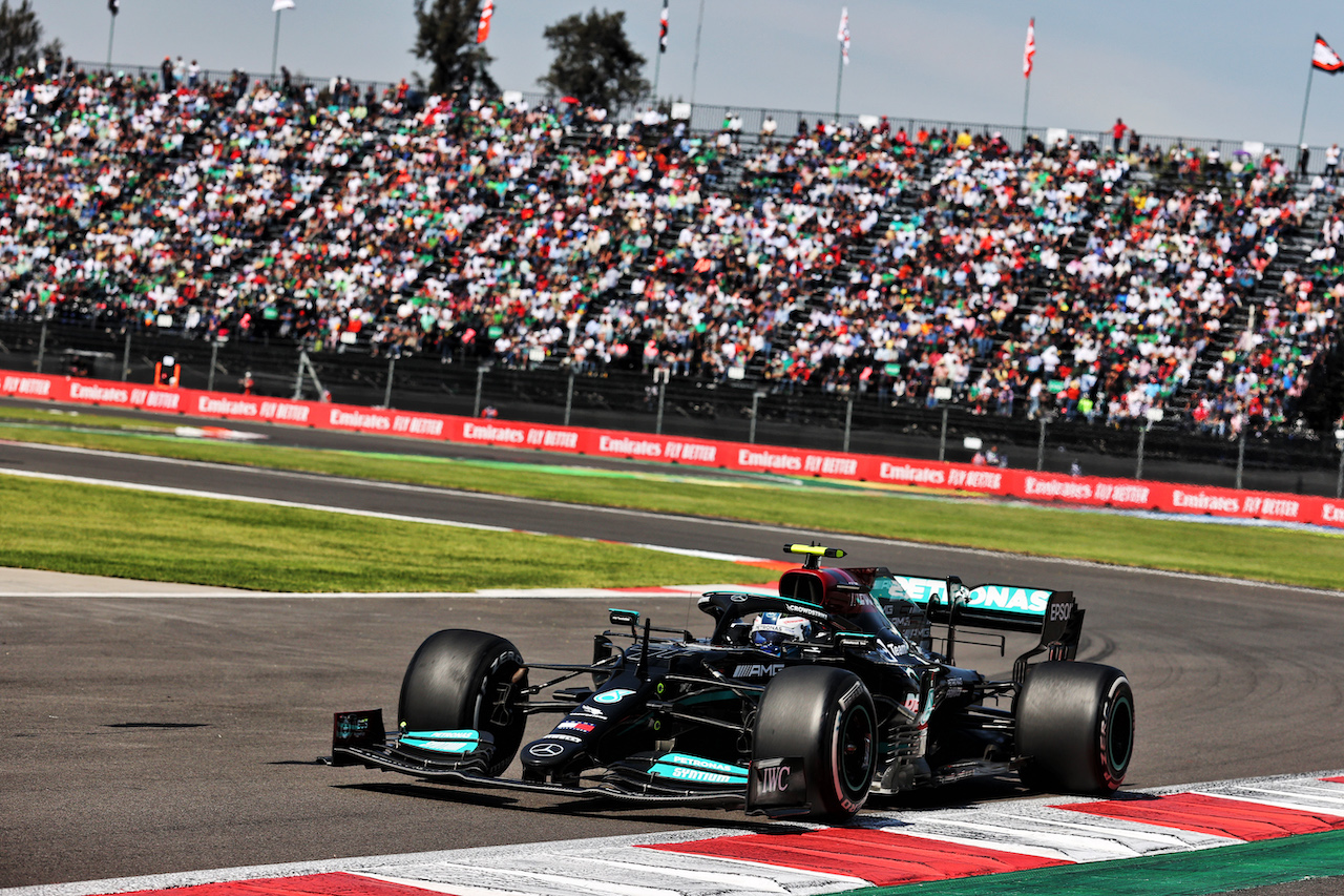 GP CITTA DEL MESSICO, Valtteri Bottas (FIN) Mercedes AMG F1 W12.
07.11.2021. Formula 1 World Championship, Rd 18, Mexican Grand Prix, Mexico City, Mexico, Gara Day.
- www.xpbimages.com, EMail: requests@xpbimages.com © Copyright: Batchelor / XPB Images