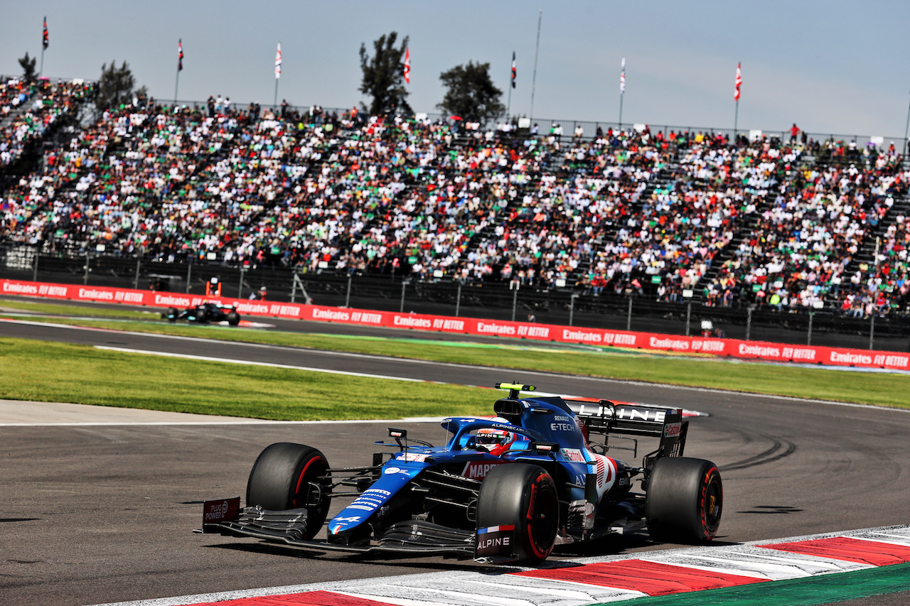 GP CITTA DEL MESSICO, Esteban Ocon (FRA) Alpine F1 Team A521.
07.11.2021. Formula 1 World Championship, Rd 18, Mexican Grand Prix, Mexico City, Mexico, Gara Day.
- www.xpbimages.com, EMail: requests@xpbimages.com © Copyright: Batchelor / XPB Images