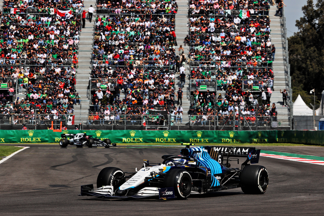 GP CITTA DEL MESSICO, Nicholas Latifi (CDN) Williams Racing FW43B.
07.11.2021. Formula 1 World Championship, Rd 18, Mexican Grand Prix, Mexico City, Mexico, Gara Day.
- www.xpbimages.com, EMail: requests@xpbimages.com © Copyright: Batchelor / XPB Images