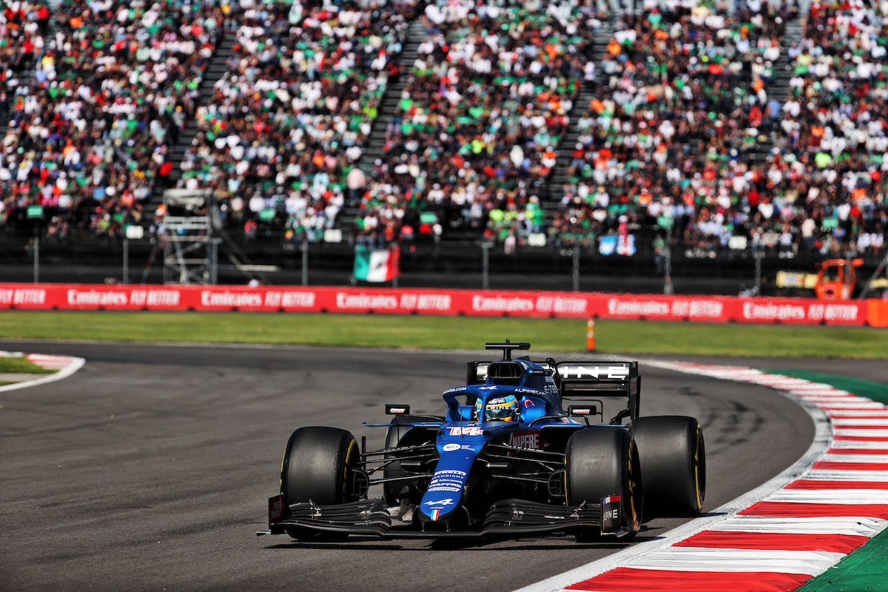 GP CITTA DEL MESSICO, Fernando Alonso (ESP) Alpine F1 Team A521.
07.11.2021. Formula 1 World Championship, Rd 18, Mexican Grand Prix, Mexico City, Mexico, Gara Day.
- www.xpbimages.com, EMail: requests@xpbimages.com © Copyright: Batchelor / XPB Images