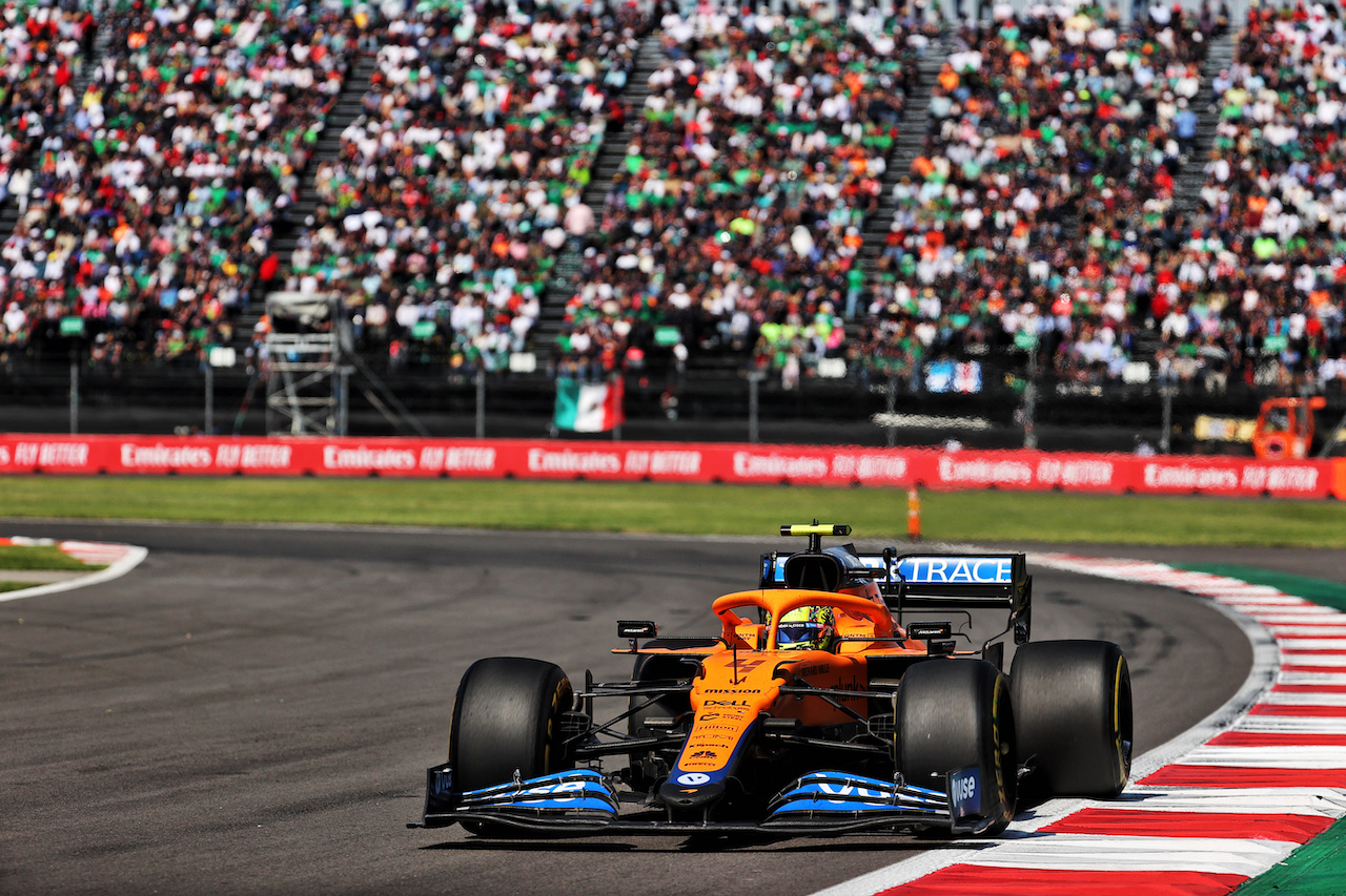 GP CITTA DEL MESSICO, Lando Norris (GBR) McLaren MCL35M.
07.11.2021. Formula 1 World Championship, Rd 18, Mexican Grand Prix, Mexico City, Mexico, Gara Day.
- www.xpbimages.com, EMail: requests@xpbimages.com © Copyright: Batchelor / XPB Images