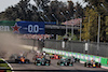 GP CITTA DEL MESSICO, (L to R): Lewis Hamilton (GBR) Mercedes AMG F1 W12, Valtteri Bottas (FIN) Mercedes AMG F1 W12 e Max Verstappen (NLD) Red Bull Racing RB16B at the partenza of the race.
07.11.2021. Formula 1 World Championship, Rd 18, Mexican Grand Prix, Mexico City, Mexico, Gara Day.
- www.xpbimages.com, EMail: requests@xpbimages.com © Copyright: Batchelor / XPB Images