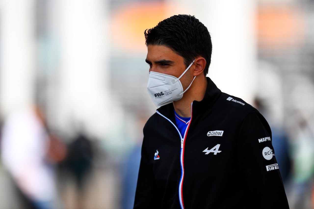 GP CITTA DEL MESSICO, Esteban Ocon (FRA) Alpine F1 Team.
04.11.2021. Formula 1 World Championship, Rd 18, Mexican Grand Prix, Mexico City, Mexico, Preparation Day.
- www.xpbimages.com, EMail: requests@xpbimages.com © Copyright: Carrezevoli / XPB Images