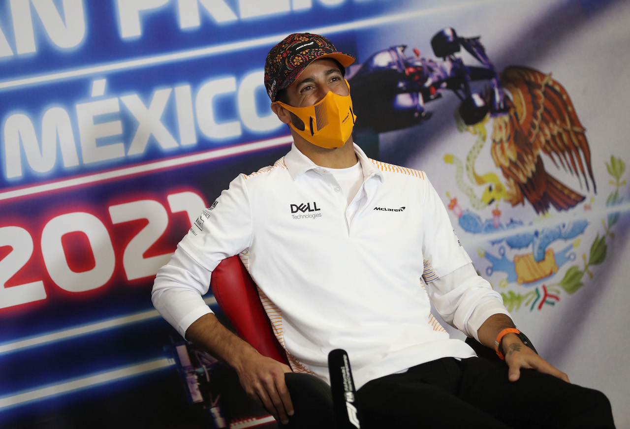 GP CITTA DEL MESSICO, Daniel Ricciardo (AUS) McLaren in the FIA Press Conference.
04.11.2021. Formula 1 World Championship, Rd 18, Mexican Grand Prix, Mexico City, Mexico, Preparation Day.
- www.xpbimages.com, EMail: requests@xpbimages.com © Copyright: FIA Pool Image for Editorial Use Only