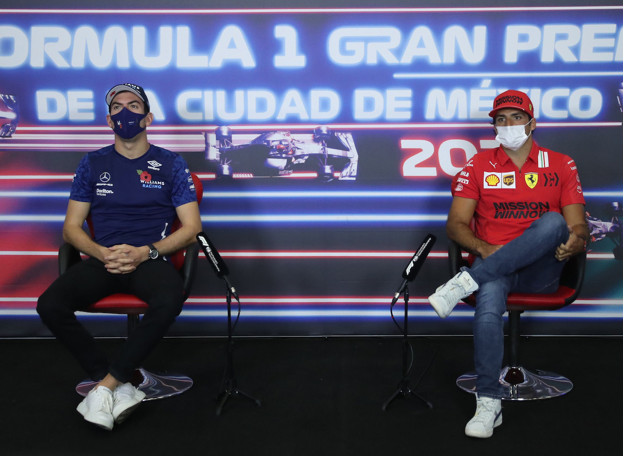 GP CITTA DEL MESSICO, (L to R): Nicholas Latifi (CDN) Williams Racing e Carlos Sainz Jr (ESP) Ferrari in the FIA Press Conference.
04.11.2021. Formula 1 World Championship, Rd 18, Mexican Grand Prix, Mexico City, Mexico, Preparation Day.
- www.xpbimages.com, EMail: requests@xpbimages.com © Copyright: FIA Pool Image for Editorial Use Only