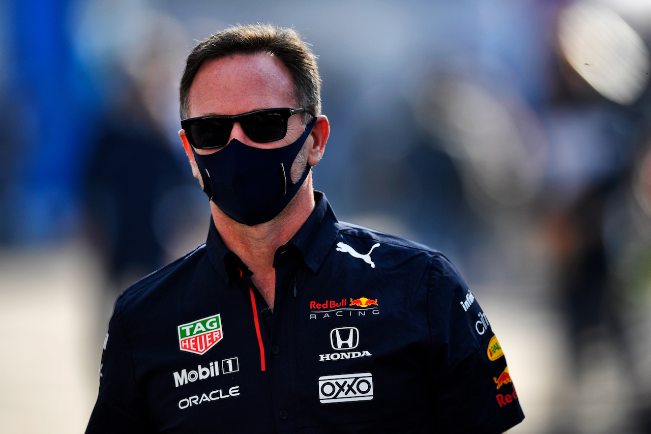 GP CITTA DEL MESSICO, Christian Horner (GBR) Red Bull Racing Team Principal.
06.11.2021. Formula 1 World Championship, Rd 18, Mexican Grand Prix, Mexico City, Mexico, Qualifiche Day.
- www.xpbimages.com, EMail: requests@xpbimages.com © Copyright: Carrezevoli / XPB Images