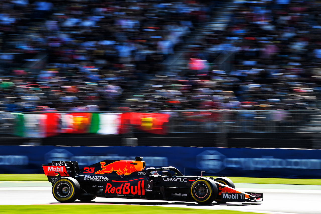 GP CITTA DEL MESSICO, Max Verstappen (NLD) Red Bull Racing RB16B.
06.11.2021. Formula 1 World Championship, Rd 18, Mexican Grand Prix, Mexico City, Mexico, Qualifiche Day.
- www.xpbimages.com, EMail: requests@xpbimages.com © Copyright: Carrezevoli / XPB Images