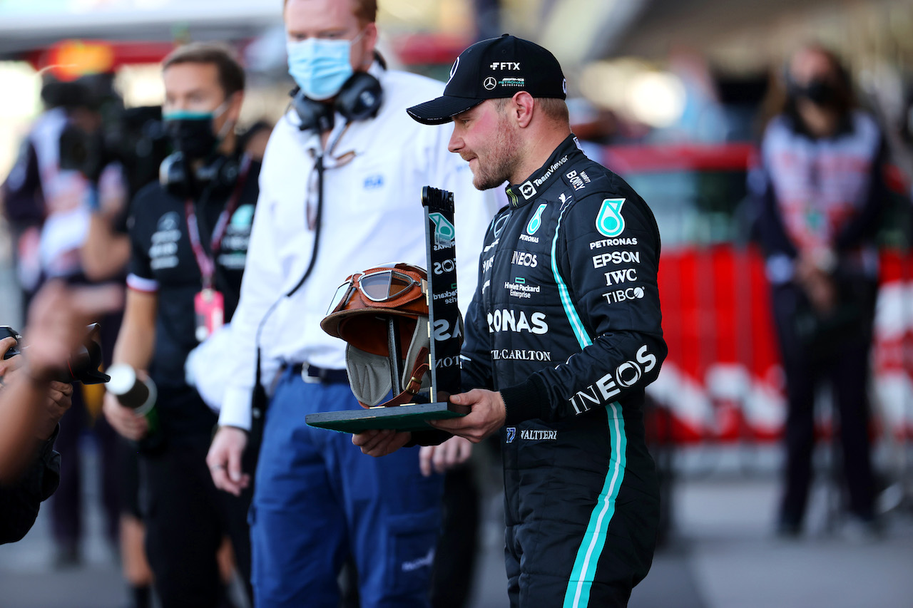 GP CITTA DEL MESSICO, Pole position for Valtteri Bottas (FIN) Mercedes AMG F1 W12.
06.11.2021. Formula 1 World Championship, Rd 18, Mexican Grand Prix, Mexico City, Mexico, Qualifiche Day.
- www.xpbimages.com, EMail: requests@xpbimages.com ¬© Copyright: Batchelor / XPB Images