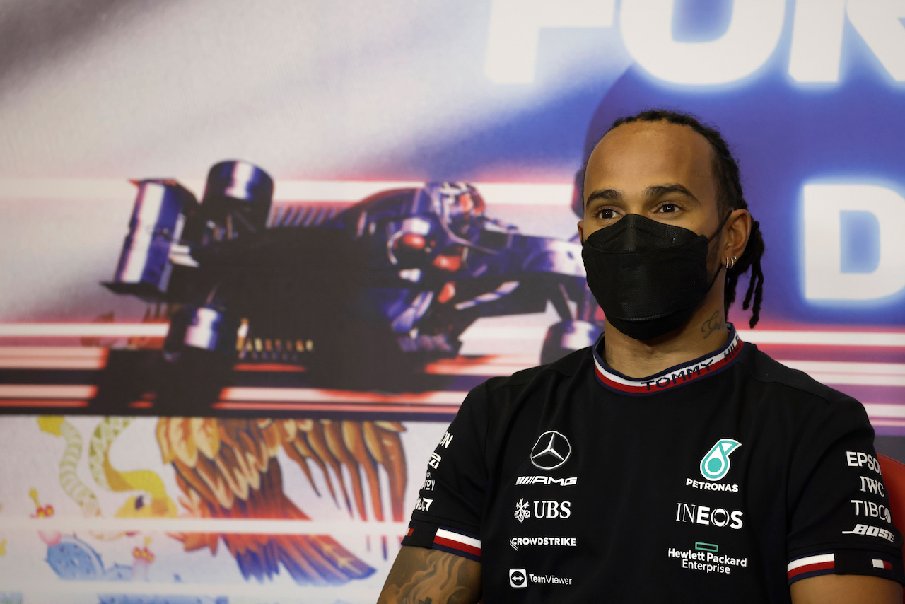 GP CITTA DEL MESSICO, Lewis Hamilton (GBR) Mercedes AMG F1 in the post qualifying FIA Press Conference.
06.11.2021. Formula 1 World Championship, Rd 18, Mexican Grand Prix, Mexico City, Mexico, Qualifiche Day.
- www.xpbimages.com, EMail: requests@xpbimages.com © Copyright: FIA Pool Image for Editorial Use Only