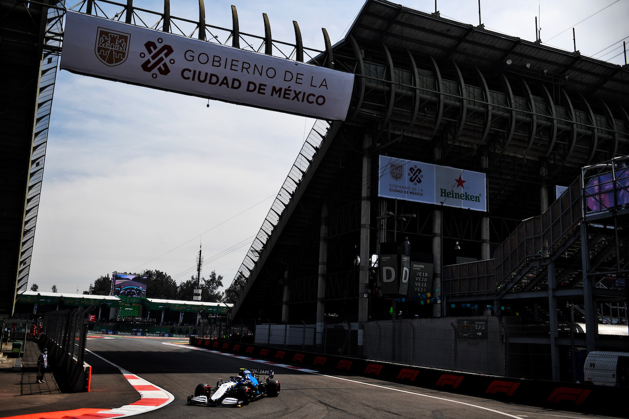 GP CITTA DEL MESSICO, Nicholas Latifi (CDN) Williams Racing FW43B.
06.11.2021. Formula 1 World Championship, Rd 18, Mexican Grand Prix, Mexico City, Mexico, Qualifiche Day.
- www.xpbimages.com, EMail: requests@xpbimages.com © Copyright: Carrezevoli / XPB Images