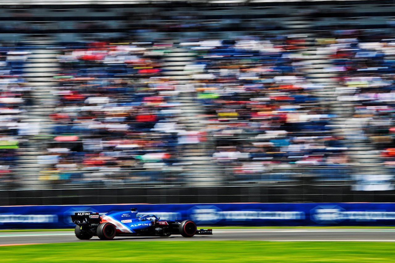 GP CITTA DEL MESSICO, Fernando Alonso (ESP) Alpine F1 Team A521.
05.11.2021. Formula 1 World Championship, Rd 18, Mexican Grand Prix, Mexico City, Mexico, Practice Day.
- www.xpbimages.com, EMail: requests@xpbimages.com © Copyright: Carrezevoli / XPB Images