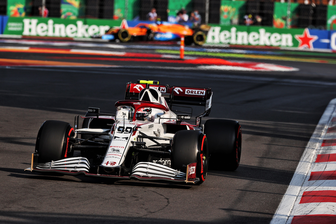 GP CITTA DEL MESSICO, Antonio Giovinazzi (ITA) Alfa Romeo Racing C41.
05.11.2021. Formula 1 World Championship, Rd 18, Mexican Grand Prix, Mexico City, Mexico, Practice Day.
- www.xpbimages.com, EMail: requests@xpbimages.com © Copyright: Batchelor / XPB Images