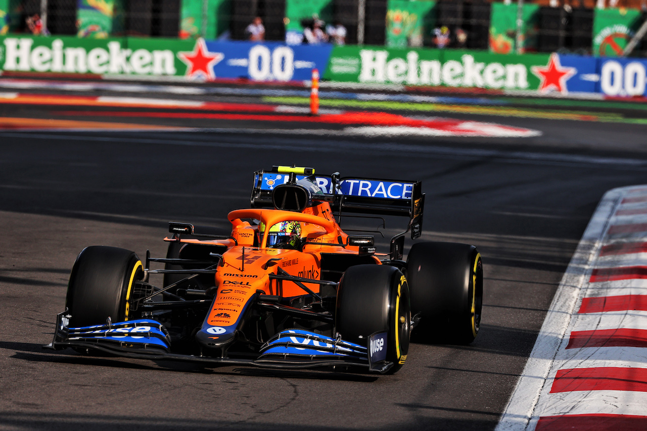 GP CITTA DEL MESSICO, Lando Norris (GBR) McLaren MCL35M.
05.11.2021. Formula 1 World Championship, Rd 18, Mexican Grand Prix, Mexico City, Mexico, Practice Day.
- www.xpbimages.com, EMail: requests@xpbimages.com © Copyright: Batchelor / XPB Images