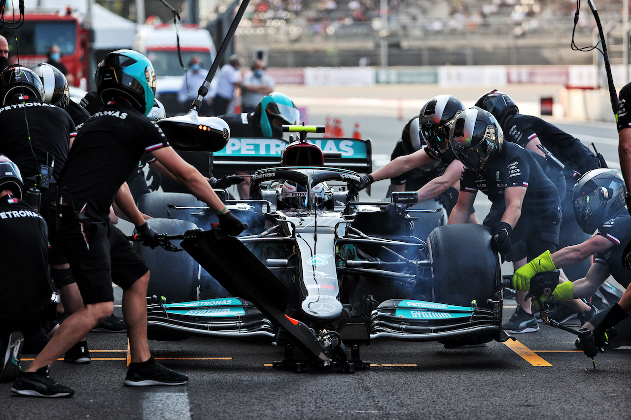 GP CITTA DEL MESSICO, Valtteri Bottas (FIN) Mercedes AMG F1 W12.
05.11.2021. Formula 1 World Championship, Rd 18, Mexican Grand Prix, Mexico City, Mexico, Practice Day.
- www.xpbimages.com, EMail: requests@xpbimages.com © Copyright: Batchelor / XPB Images
