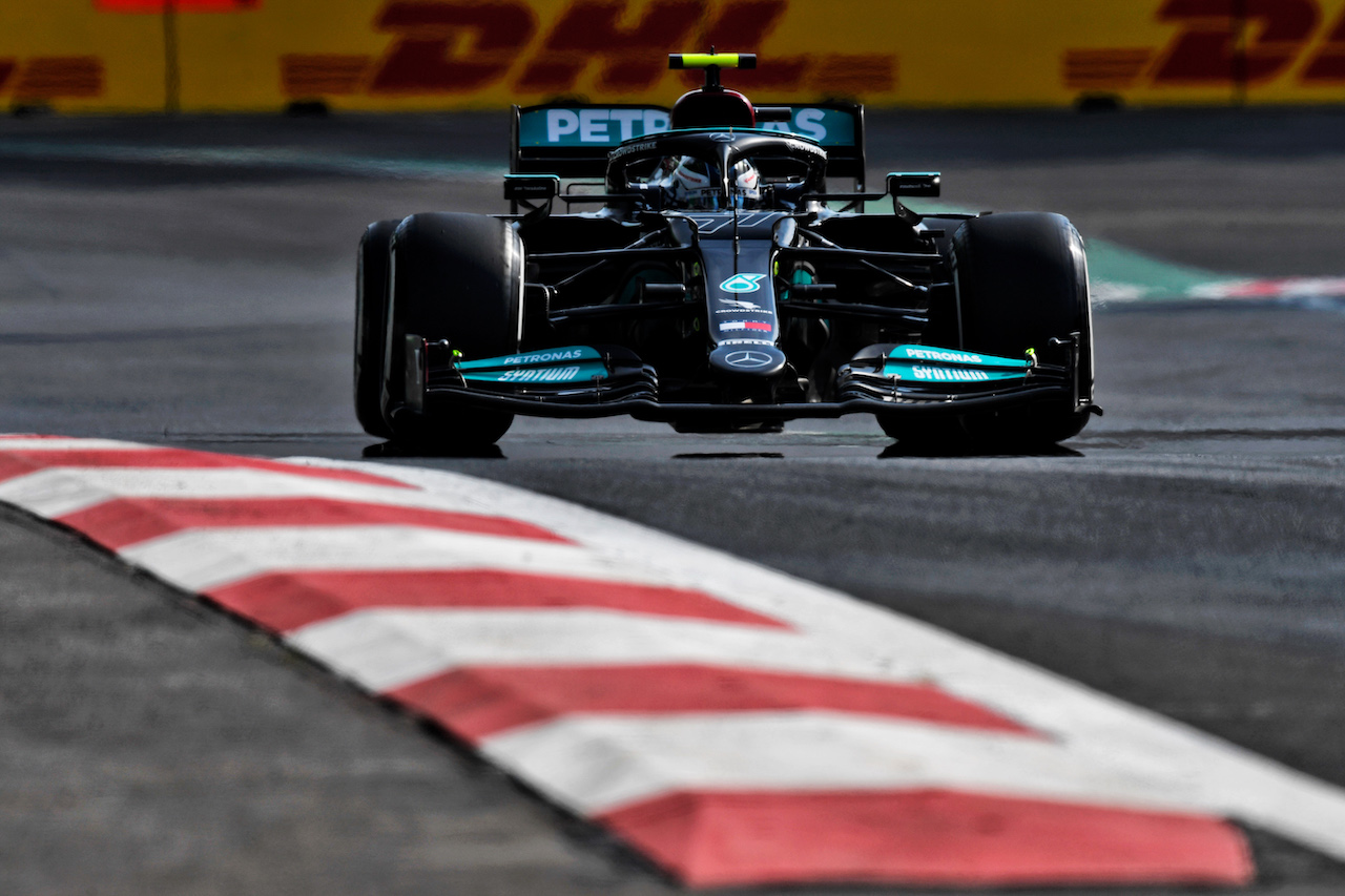 GP CITTA DEL MESSICO, Valtteri Bottas (FIN) Mercedes AMG F1 W12.
05.11.2021. Formula 1 World Championship, Rd 18, Mexican Grand Prix, Mexico City, Mexico, Practice Day.
- www.xpbimages.com, EMail: requests@xpbimages.com © Copyright: Carrezevoli / XPB Images