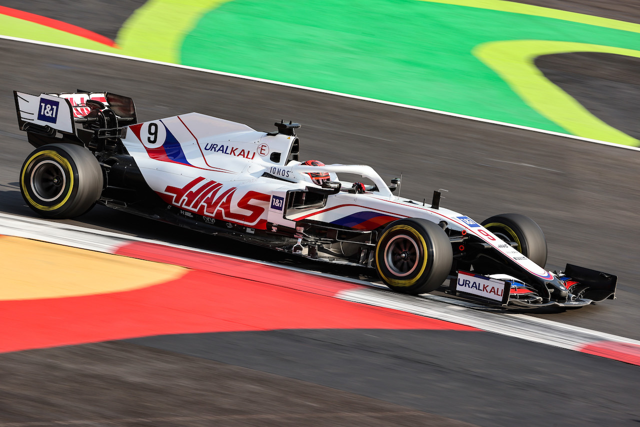 GP CITTA DEL MESSICO, Nikita Mazepin (RUS) Haas F1 Team VF-21.
05.11.2021. Formula 1 World Championship, Rd 18, Mexican Grand Prix, Mexico City, Mexico, Practice Day.
- www.xpbimages.com, EMail: requests@xpbimages.com © Copyright: Charniaux / XPB Images