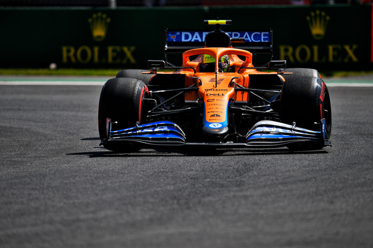 GP CITTA DEL MESSICO, Lando Norris (GBR) McLaren MCL35M.
05.11.2021. Formula 1 World Championship, Rd 18, Mexican Grand Prix, Mexico City, Mexico, Practice Day.
- www.xpbimages.com, EMail: requests@xpbimages.com © Copyright: Carrezevoli / XPB Images