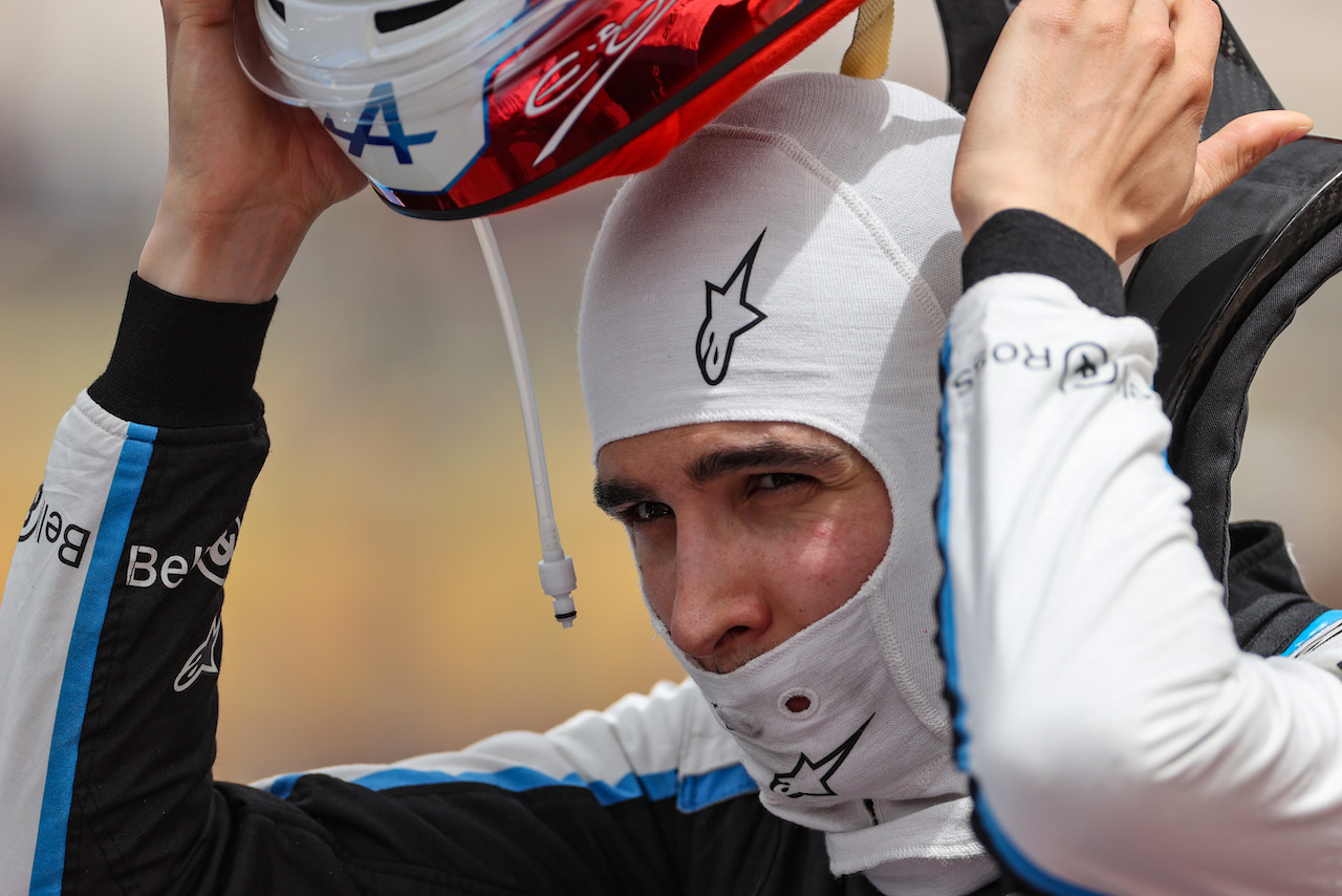 GP FRANCIA, Esteban Ocon (FRA), Alpine F1 Team 
20.06.2021. Formula 1 World Championship, Rd 7, French Grand Prix, Paul Ricard, France, Gara Day.
- www.xpbimages.com, EMail: requests@xpbimages.com © Copyright: Charniaux / XPB Images