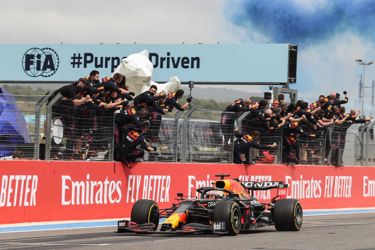 GP FRANCIA, Max Verstappen (NLD), Red Bull Racing 
20.06.2021. Formula 1 World Championship, Rd 7, French Grand Prix, Paul Ricard, France, Gara Day.
- www.xpbimages.com, EMail: requests@xpbimages.com ¬© Copyright: Charniaux / XPB Images