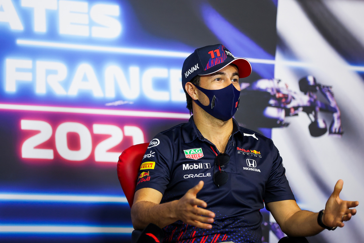 GP FRANCIA, Sergio Perez (MEX) Red Bull Racing in the FIA Press Conference.
17.06.2021. Formula 1 World Championship, Rd 7, French Grand Prix, Paul Ricard, France, Preparation Day.
- www.xpbimages.com, EMail: requests@xpbimages.com © Copyright: FIA Pool Image for Editorial Use Only