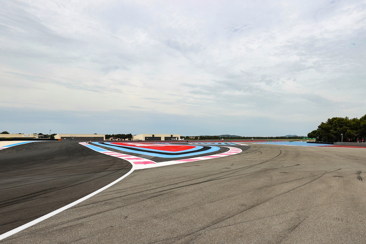 GP FRANCIA, Run off area at turn 1
17.06.2021. Formula 1 World Championship, Rd 7, French Grand Prix, Paul Ricard, France, Preparation Day.
- www.xpbimages.com, EMail: requests@xpbimages.com © Copyright: Charniaux / XPB Images