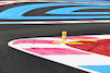 GP FRANCIA, Circuit Atmosfera - kerb detail.
17.06.2021. Formula 1 World Championship, Rd 7, French Grand Prix, Paul Ricard, France, Preparation Day.
- www.xpbimages.com, EMail: requests@xpbimages.com © Copyright: Moy / XPB Images