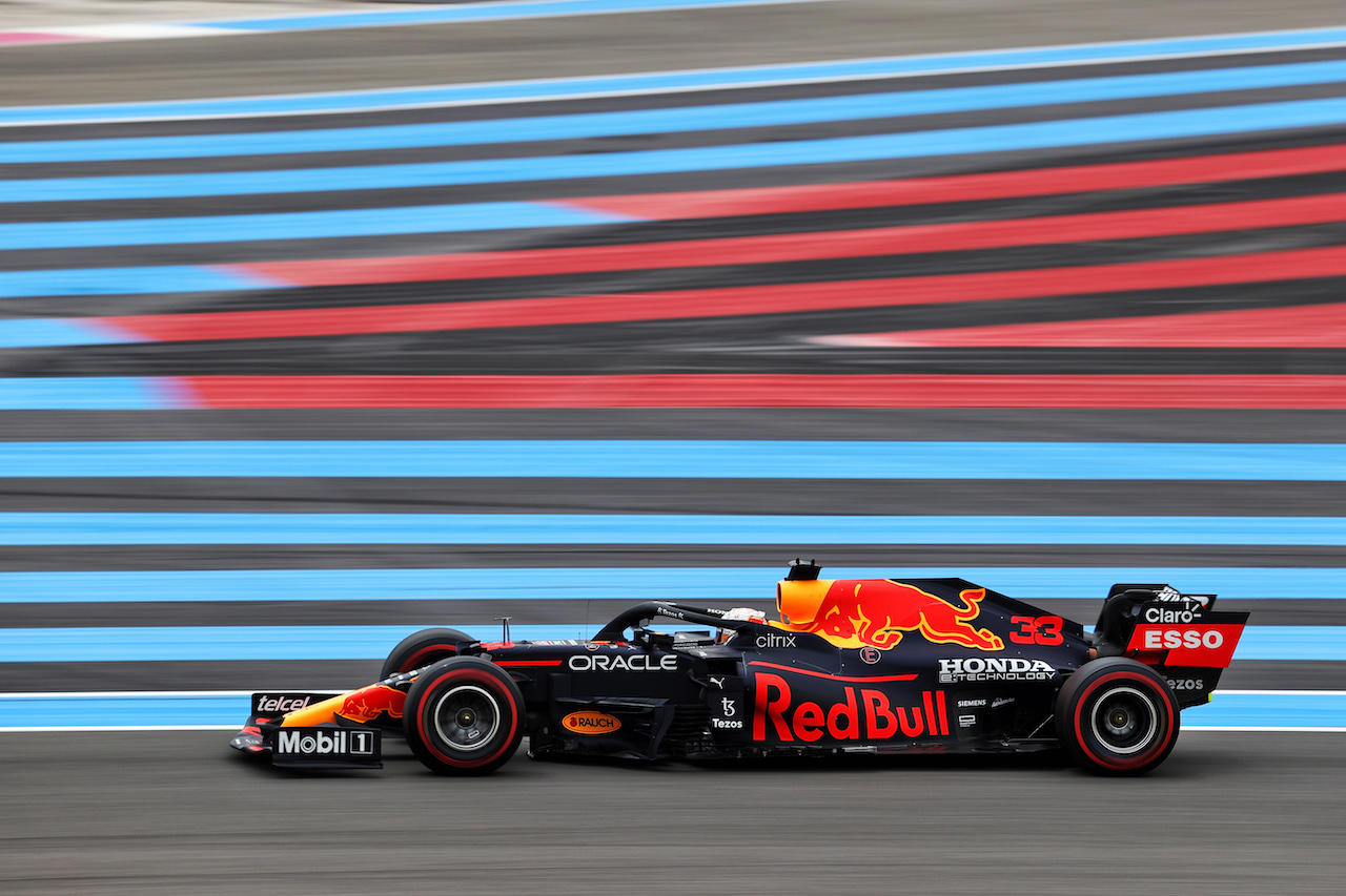 GP FRANCIA, Max Verstappen (NLD) Red Bull Racing RB16B.
19.06.2021. Formula 1 World Championship, Rd 7, French Grand Prix, Paul Ricard, France, Qualifiche Day.
- www.xpbimages.com, EMail: requests@xpbimages.com © Copyright: Charniaux / XPB Images