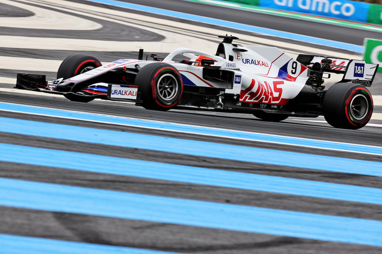 GP FRANCIA, Nikita Mazepin (RUS) Haas F1 Team VF-21.
19.06.2021. Formula 1 World Championship, Rd 7, French Grand Prix, Paul Ricard, France, Qualifiche Day.
- www.xpbimages.com, EMail: requests@xpbimages.com © Copyright: Batchelor / XPB Images