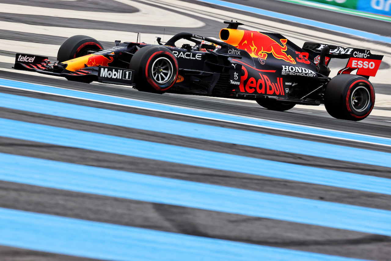 GP FRANCIA, Max Verstappen (NLD) Red Bull Racing RB16B.
19.06.2021. Formula 1 World Championship, Rd 7, French Grand Prix, Paul Ricard, France, Qualifiche Day.
- www.xpbimages.com, EMail: requests@xpbimages.com © Copyright: Batchelor / XPB Images