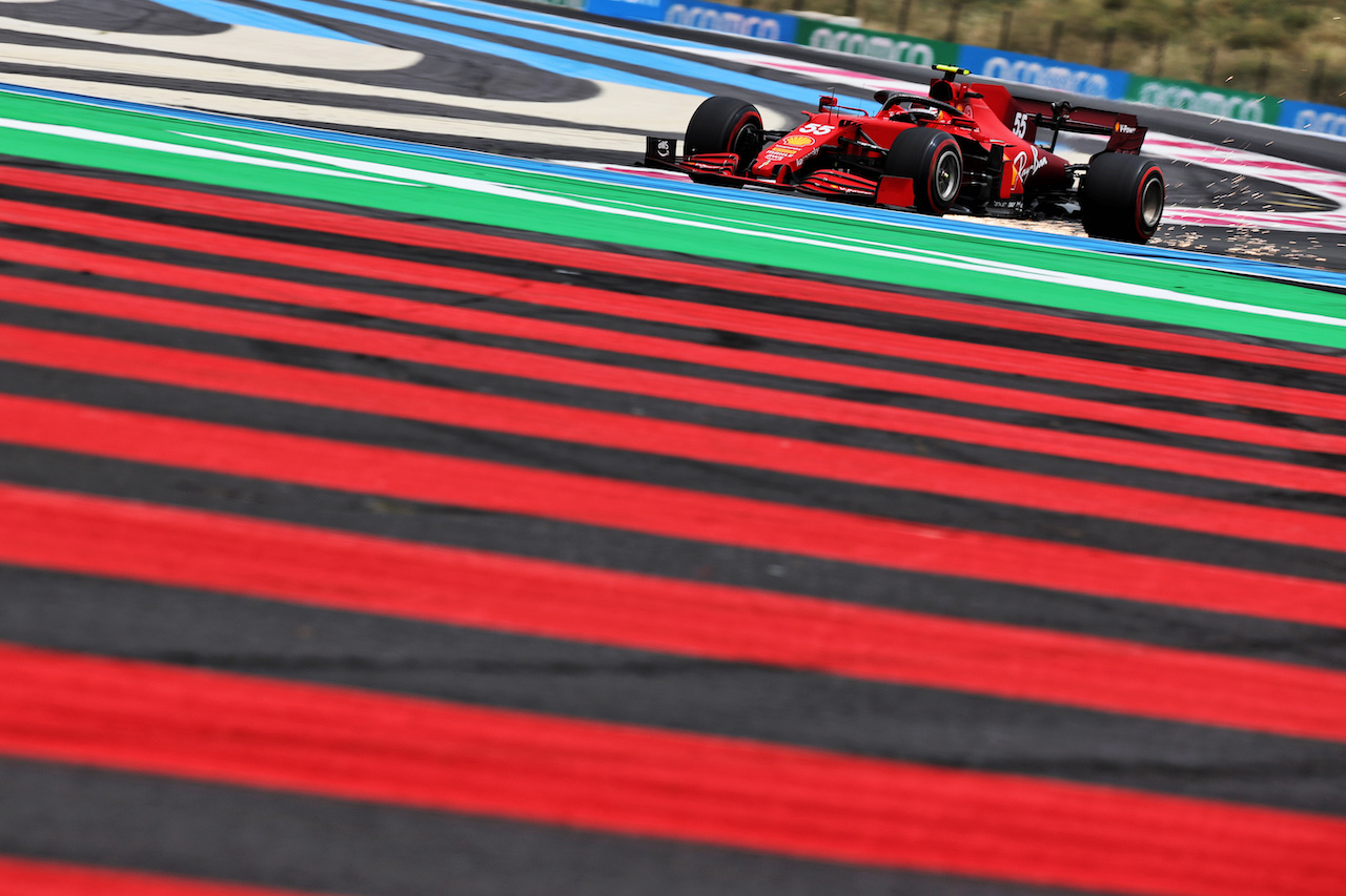 GP FRANCIA, Carlos Sainz Jr (ESP) Ferrari SF-21.
19.06.2021. Formula 1 World Championship, Rd 7, French Grand Prix, Paul Ricard, France, Qualifiche Day.
- www.xpbimages.com, EMail: requests@xpbimages.com © Copyright: Batchelor / XPB Images