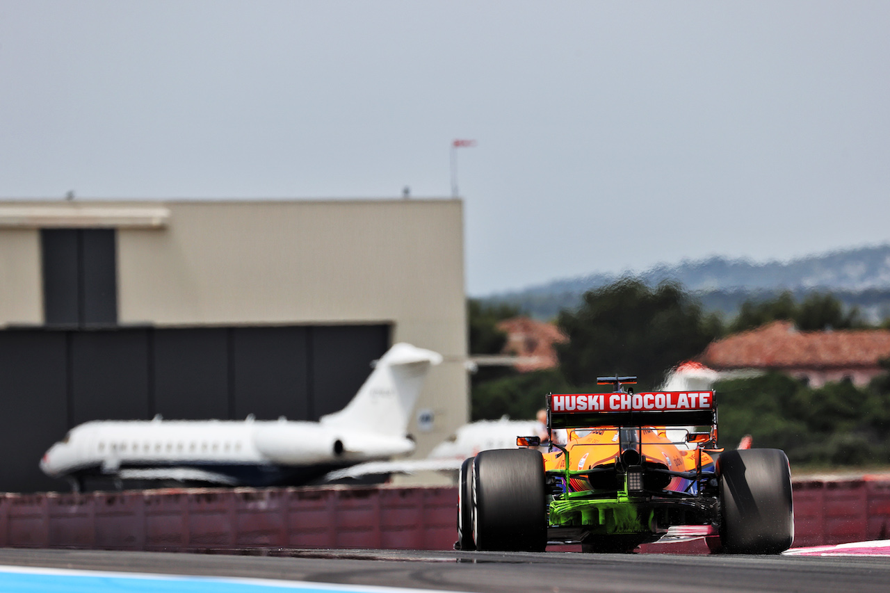 GP FRANCIA, Daniel Ricciardo (AUS) McLaren MCL35M.
18.06.2021. Formula 1 World Championship, Rd 7, French Grand Prix, Paul Ricard, France, Practice Day.
- www.xpbimages.com, EMail: requests@xpbimages.com © Copyright: Batchelor / XPB Images