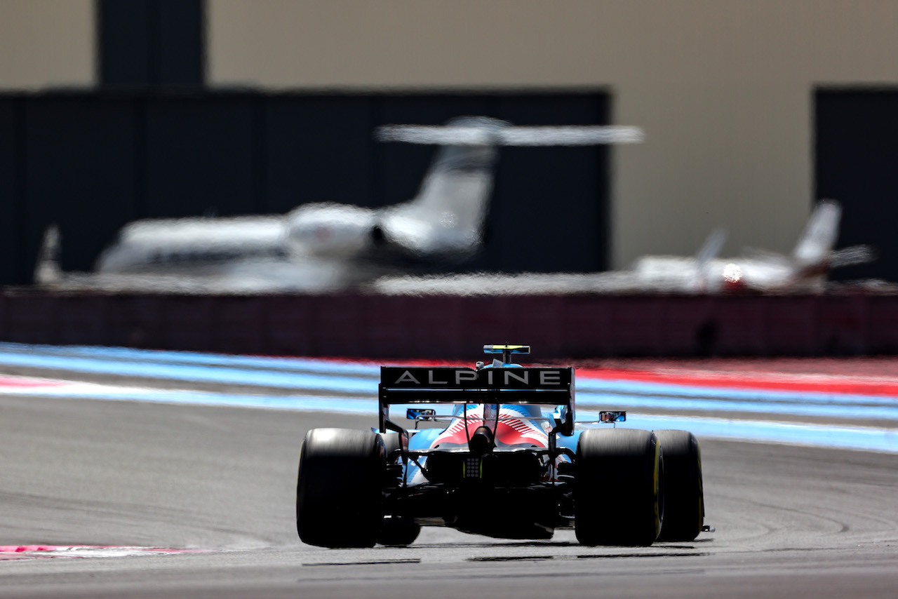 GP FRANCIA, Esteban Ocon (FRA), Alpine F1 Team 
18.06.2021. Formula 1 World Championship, Rd 7, French Grand Prix, Paul Ricard, France, Practice Day.
- www.xpbimages.com, EMail: requests@xpbimages.com ¬© Copyright: Charniaux / XPB Images