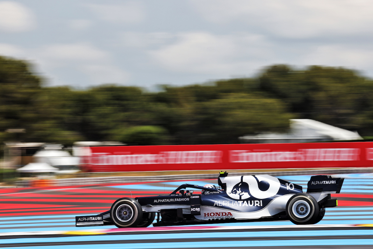 GP FRANCIA, Pierre Gasly (FRA) AlphaTauri AT02.
18.06.2021. Formula 1 World Championship, Rd 7, French Grand Prix, Paul Ricard, France, Practice Day.
- www.xpbimages.com, EMail: requests@xpbimages.com © Copyright: Charniaux / XPB Images