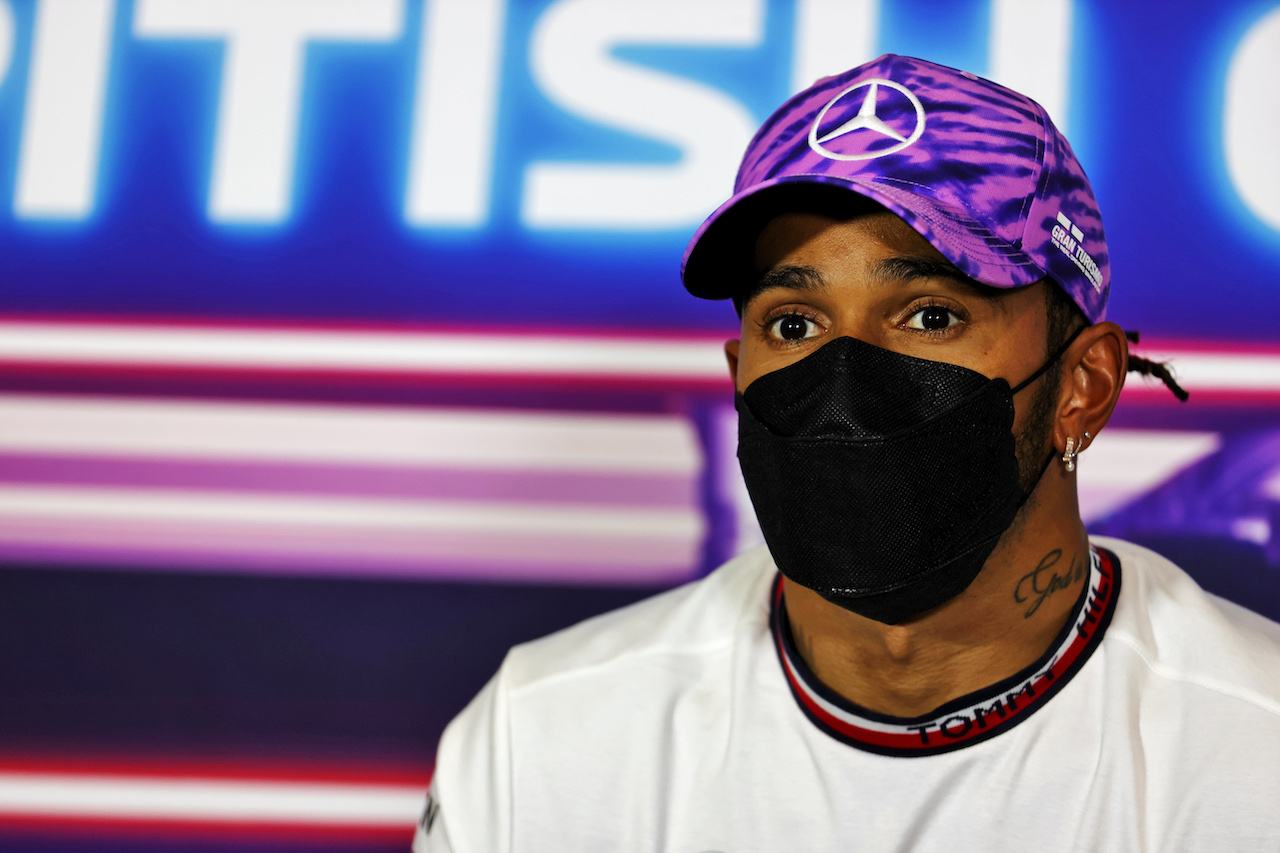 GP GRAN BRETAGNA, Lewis Hamilton (GBR) Mercedes AMG F1 in the post race FIA Press Conference.
18.07.2021. Formula 1 World Championship, Rd 10, British Grand Prix, Silverstone, England, Gara Day.
- www.xpbimages.com, EMail: requests@xpbimages.com © Copyright: Batchelor / XPB Images