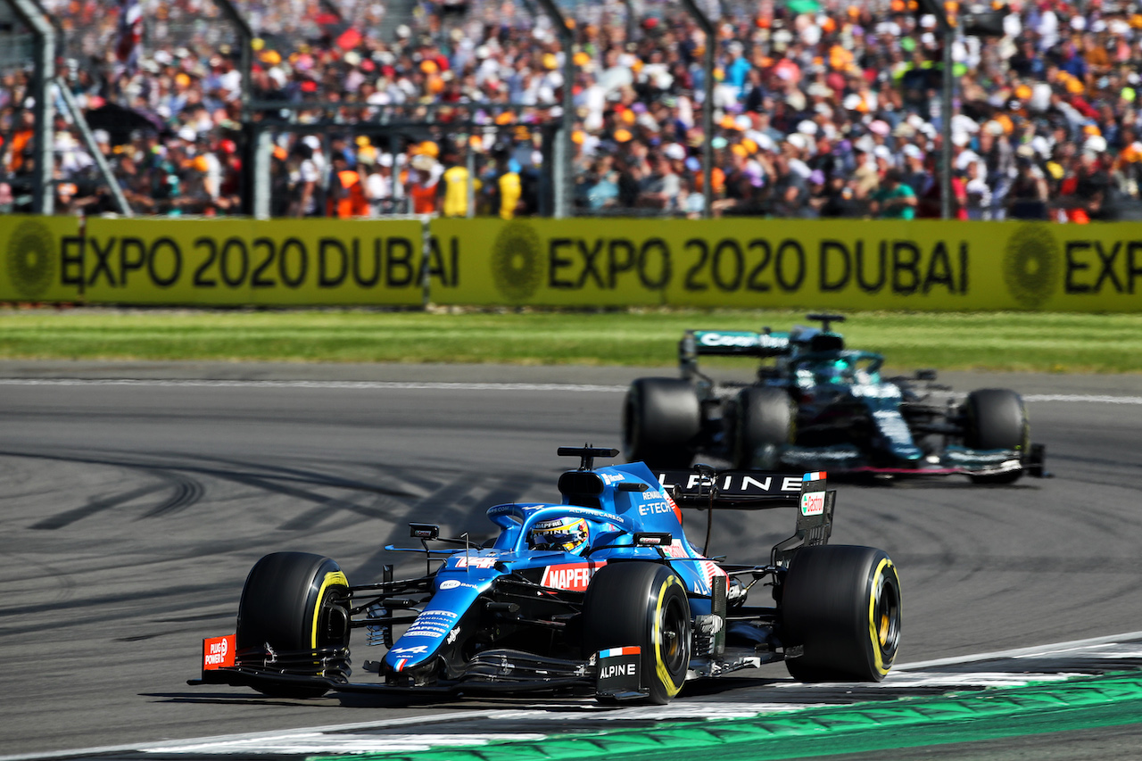 GP GRAN BRETAGNA, Fernando Alonso (ESP) Alpine F1 Team A521.
18.07.2021. Formula 1 World Championship, Rd 10, British Grand Prix, Silverstone, England, Gara Day.
 - www.xpbimages.com, EMail: requests@xpbimages.com © Copyright: Davenport / XPB Images