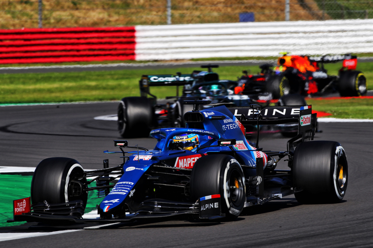 GP GRAN BRETAGNA, Fernando Alonso (ESP) Alpine F1 Team A521.
18.07.2021. Formula 1 World Championship, Rd 10, British Grand Prix, Silverstone, England, Gara Day.
 - www.xpbimages.com, EMail: requests@xpbimages.com © Copyright: Davenport / XPB Images