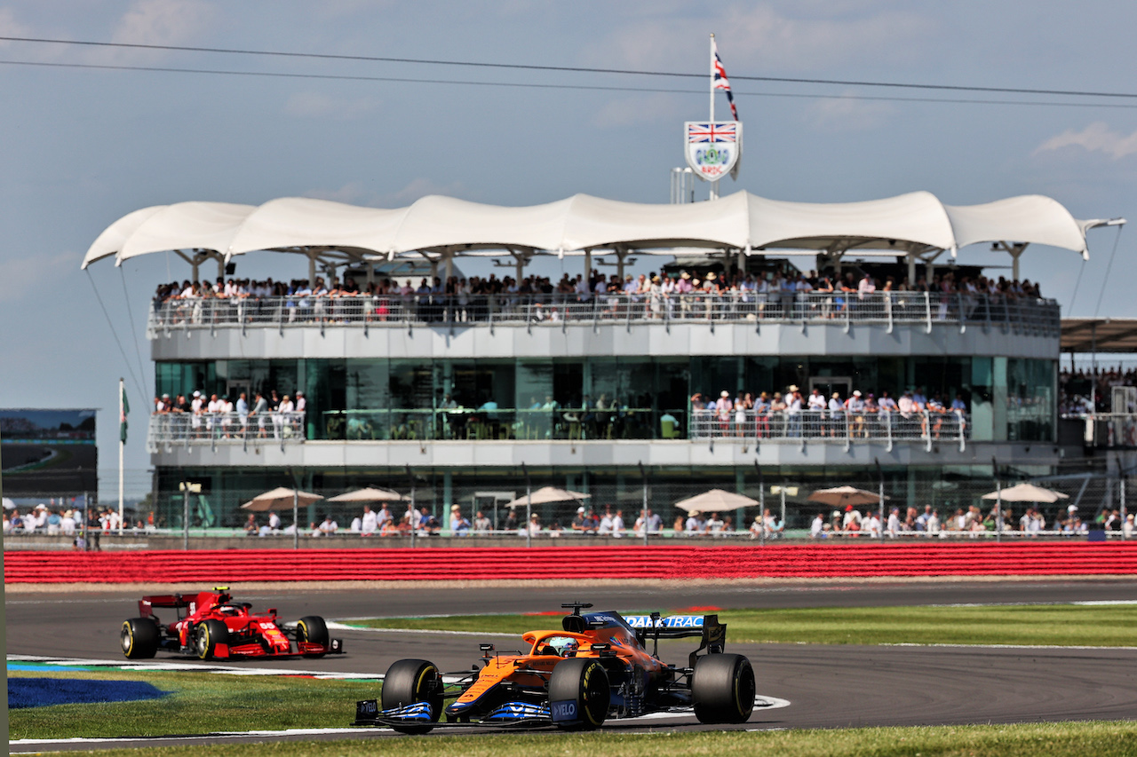 GP GRAN BRETAGNA, Daniel Ricciardo (AUS) McLaren MCL35M.
18.07.2021. Formula 1 World Championship, Rd 10, British Grand Prix, Silverstone, England, Gara Day.
- www.xpbimages.com, EMail: requests@xpbimages.com © Copyright: Batchelor / XPB Images