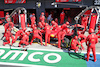 GP GRAN BRETAGNA, Carlos Sainz Jr (ESP) Ferrari SF-21 makes a pit stop.
18.07.2021. Formula 1 World Championship, Rd 10, British Grand Prix, Silverstone, England, Gara Day.
- www.xpbimages.com, EMail: requests@xpbimages.com © Copyright: Staley / XPB Images