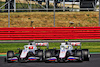 GP GRAN BRETAGNA, Nikita Mazepin (RUS) Haas F1 Team VF-21 e team mate Mick Schumacher (GER) Haas VF-21 battle for position.
18.07.2021. Formula 1 World Championship, Rd 10, British Grand Prix, Silverstone, England, Gara Day.
 - www.xpbimages.com, EMail: requests@xpbimages.com © Copyright: Davenport / XPB Images