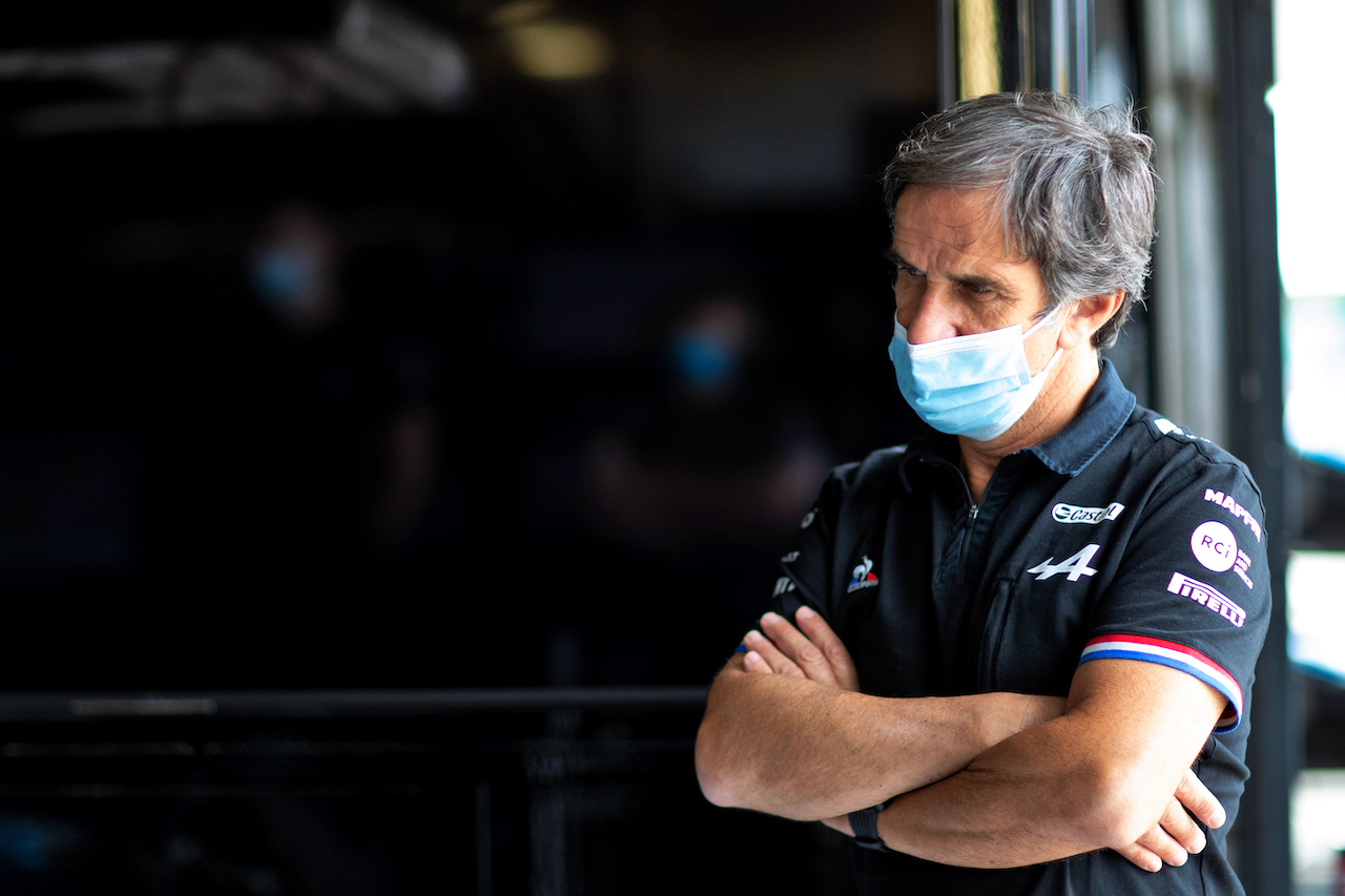 GP GRAN BRETAGNA, Davide Brivio (ITA) Alpine F1 Team Racing Director.
15.07.2021. Formula 1 World Championship, Rd 10, British Grand Prix, Silverstone, England, Preparation Day.
- www.xpbimages.com, EMail: requests@xpbimages.com © Copyright: Staley / XPB Images
