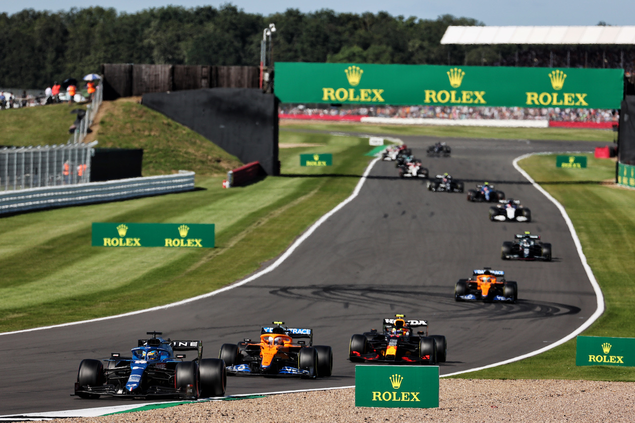 GP GRAN BRETAGNA, Fernando Alonso (ESP) Alpine F1 Team A521.
17.07.2021. Formula 1 World Championship, Rd 10, British Grand Prix, Silverstone, England, Qualifiche Day.
- www.xpbimages.com, EMail: requests@xpbimages.com © Copyright: Batchelor / XPB Images