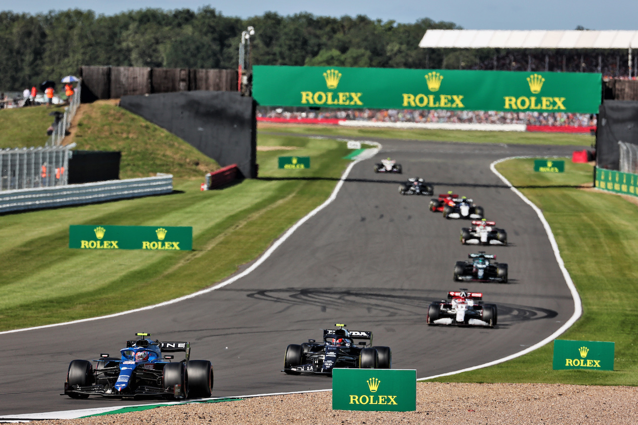 GP GRAN BRETAGNA, Esteban Ocon (FRA) Alpine F1 Team A521.
17.07.2021. Formula 1 World Championship, Rd 10, British Grand Prix, Silverstone, England, Qualifiche Day.
- www.xpbimages.com, EMail: requests@xpbimages.com © Copyright: Batchelor / XPB Images