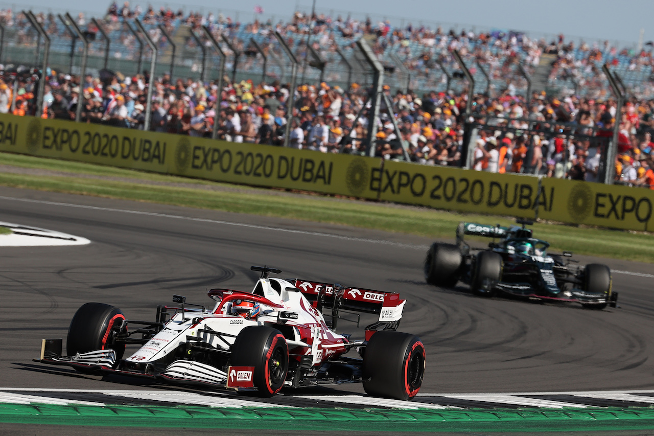 GP GRAN BRETAGNA, Kimi Raikkonen (FIN) Alfa Romeo Racing C41.
17.07.2021. Formula 1 World Championship, Rd 10, British Grand Prix, Silverstone, England, Qualifiche Day.
- www.xpbimages.com, EMail: requests@xpbimages.com © Copyright: Batchelor / XPB Images