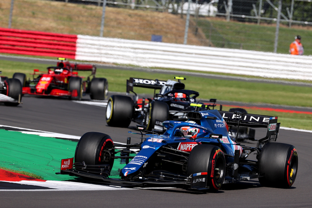 GP GRAN BRETAGNA, Esteban Ocon (FRA) Alpine F1 Team A521.
17.07.2021. Formula 1 World Championship, Rd 10, British Grand Prix, Silverstone, England, Qualifiche Day.
- www.xpbimages.com, EMail: requests@xpbimages.com © Copyright: Batchelor / XPB Images