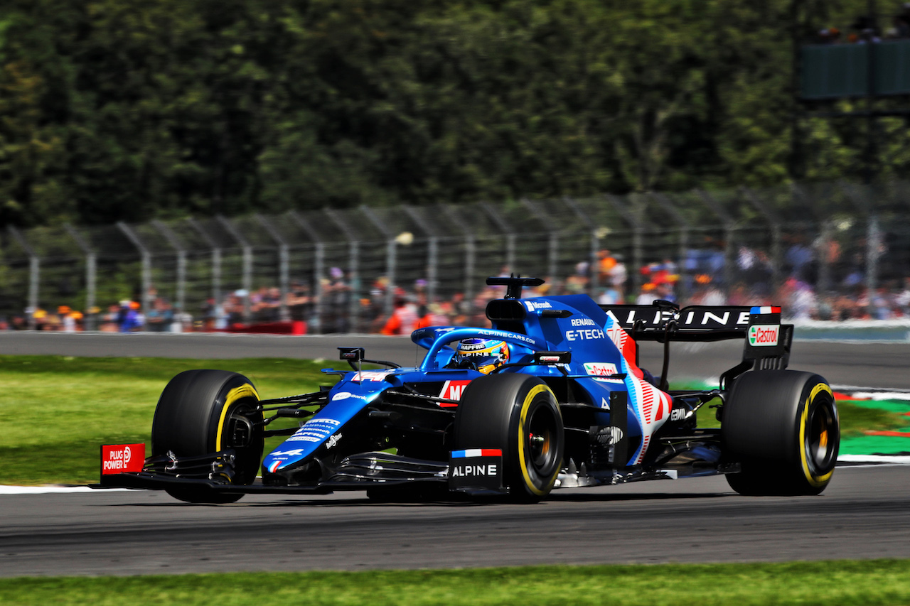 GP GRAN BRETAGNA, Fernando Alonso (ESP) Alpine F1 Team A521.
17.07.2021. Formula 1 World Championship, Rd 10, British Grand Prix, Silverstone, England, Qualifiche Day.
 - www.xpbimages.com, EMail: requests@xpbimages.com © Copyright: Davenport / XPB Images