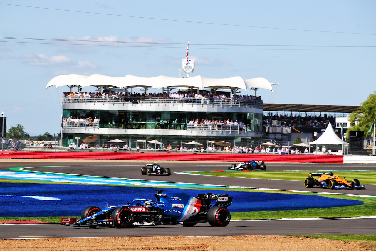 GP GRAN BRETAGNA, Fernando Alonso (ESP) Alpine F1 Team A521.
17.07.2021. Formula 1 World Championship, Rd 10, British Grand Prix, Silverstone, England, Qualifiche Day.
 - www.xpbimages.com, EMail: requests@xpbimages.com © Copyright: Davenport / XPB Images
