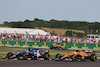 GP GRAN BRETAGNA, Fernando Alonso (ESP) Alpine F1 Team A521 e Lando Norris (GBR) McLaren MCL35M.
17.07.2021. Formula 1 World Championship, Rd 10, British Grand Prix, Silverstone, England, Qualifiche Day.
- www.xpbimages.com, EMail: requests@xpbimages.com ¬© Copyright: Batchelor / XPB Images